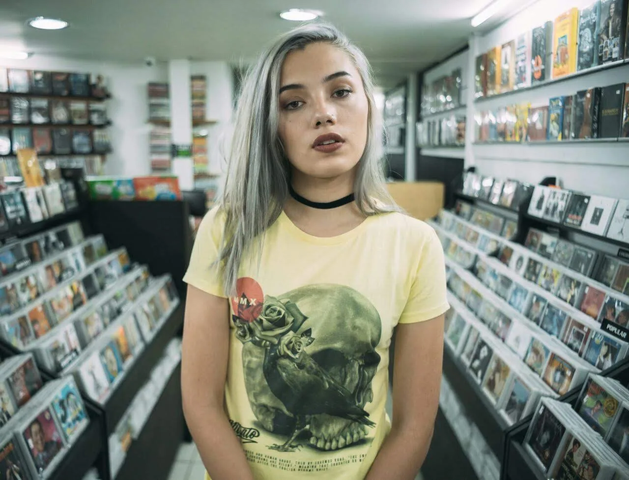 NITRATO — yellow skull tee, record store