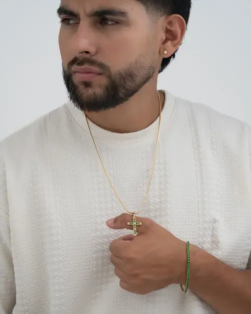 BLZ C — cruz con esmeraldas y pulsera tennis